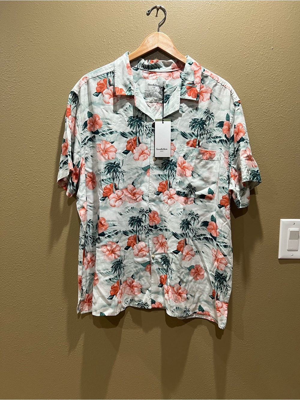 Goodfellow & Co White Short-Sleeve Floral Button-Down with Coral Blooms for men